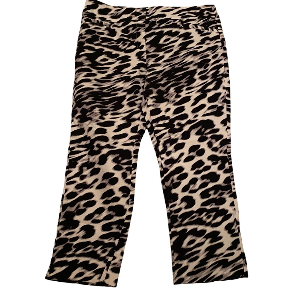 New York and Company zebra print pants - Picture 2 of 8